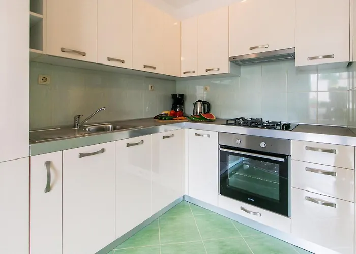 Appartement In With Wifi Pula